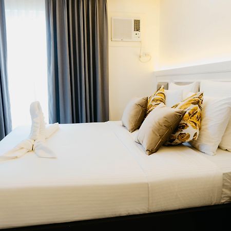 Sotogrande Iloilo Hotel Eksteriør bilde