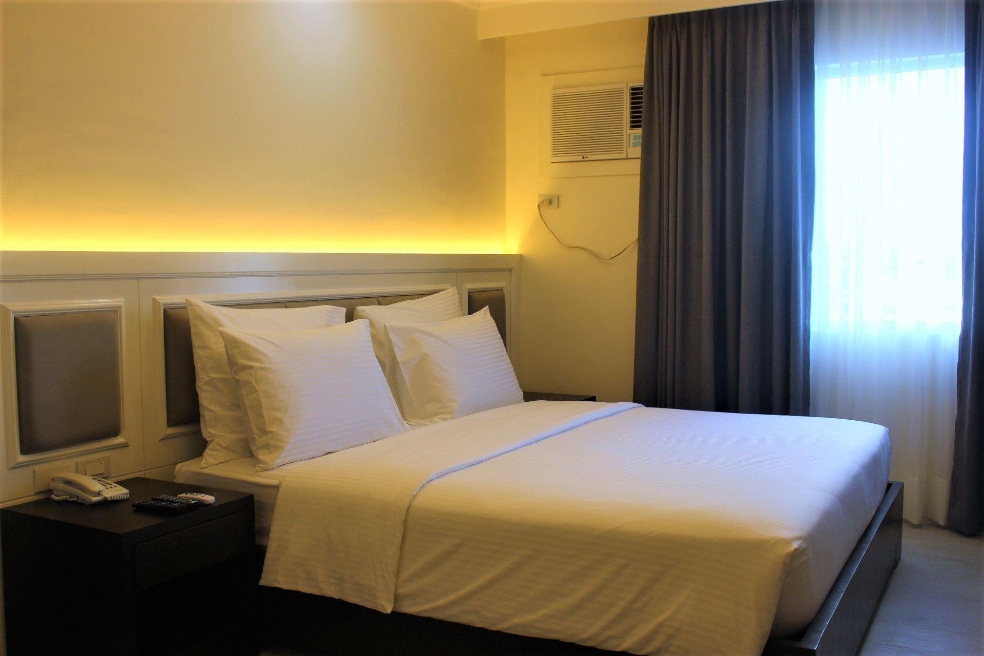 Sotogrande Iloilo Hotel Eksteriør bilde
