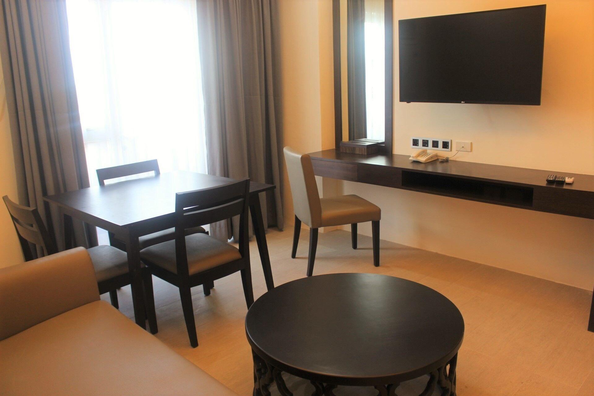 Sotogrande Iloilo Hotel Eksteriør bilde