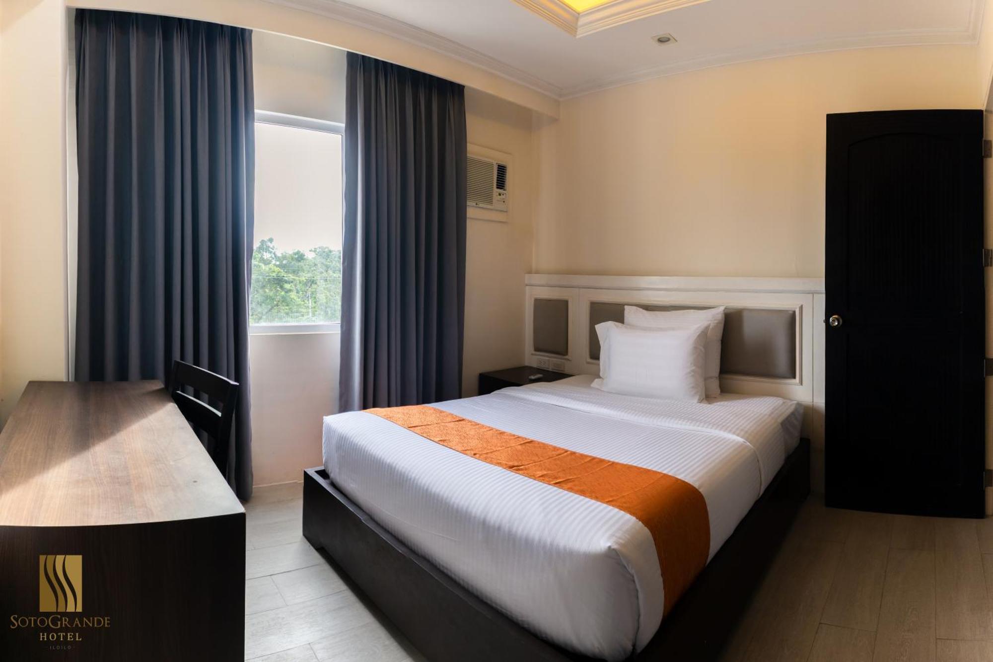 Sotogrande Iloilo Hotel Eksteriør bilde